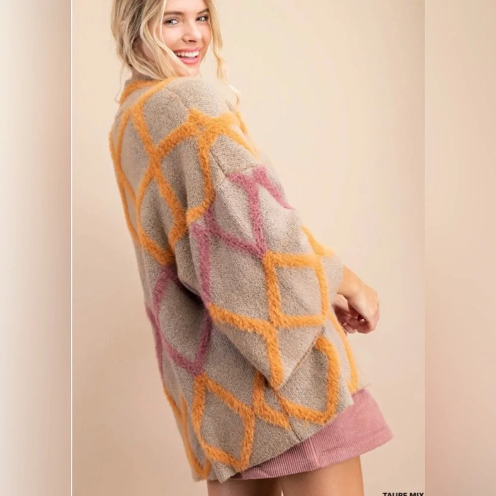 KORI Diamond Pattern Plush Coatigan Sweater - Picture 6 of 10